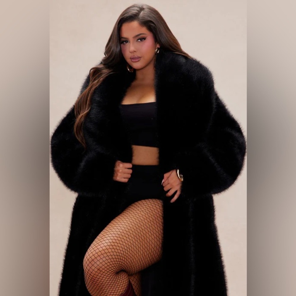New with Tags Never Worn Madison Fashionnova Fur Coat - Picture 6 of 11